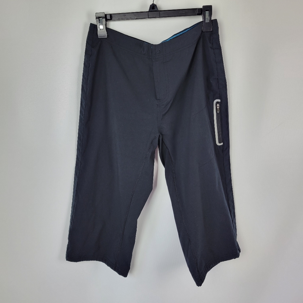 Columbia Omni Shield Advanced Repellency Sz 8 Long Shorts